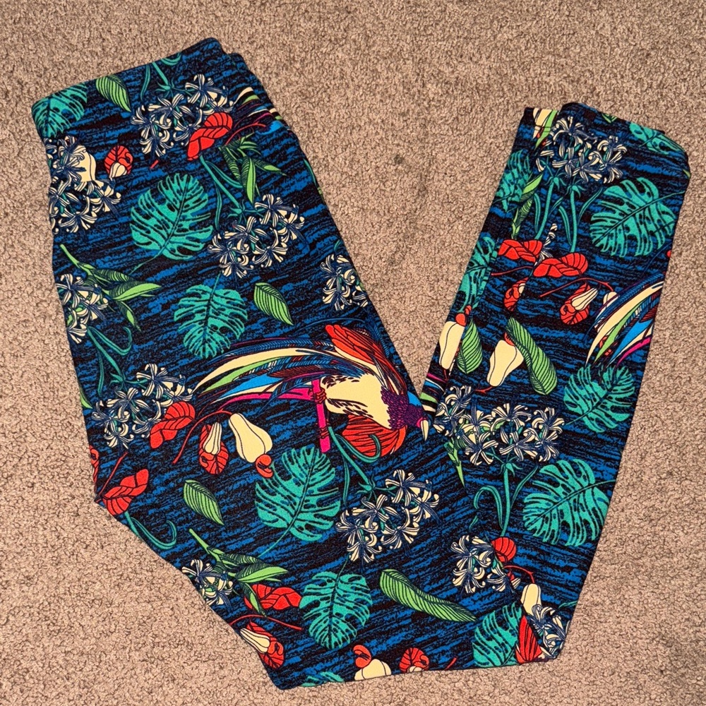 LuLaRoe Women's Leggings with Blue and Red Tropical Print